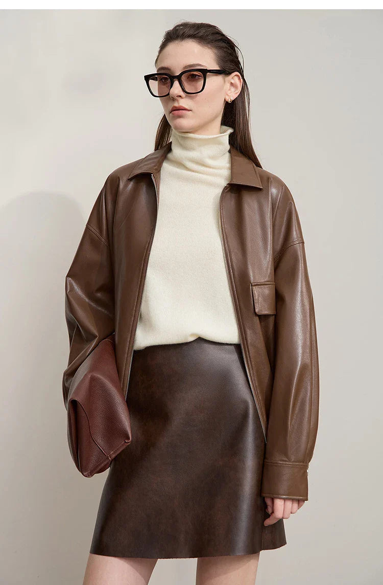 Luźny, swobodny, uniwersalny sweter z wełny