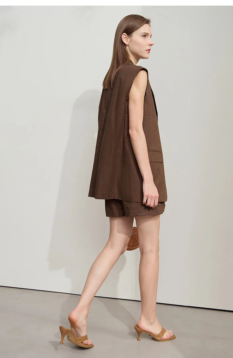 Luźny komplet z bawełny i lnu: kamizelka i spodenki