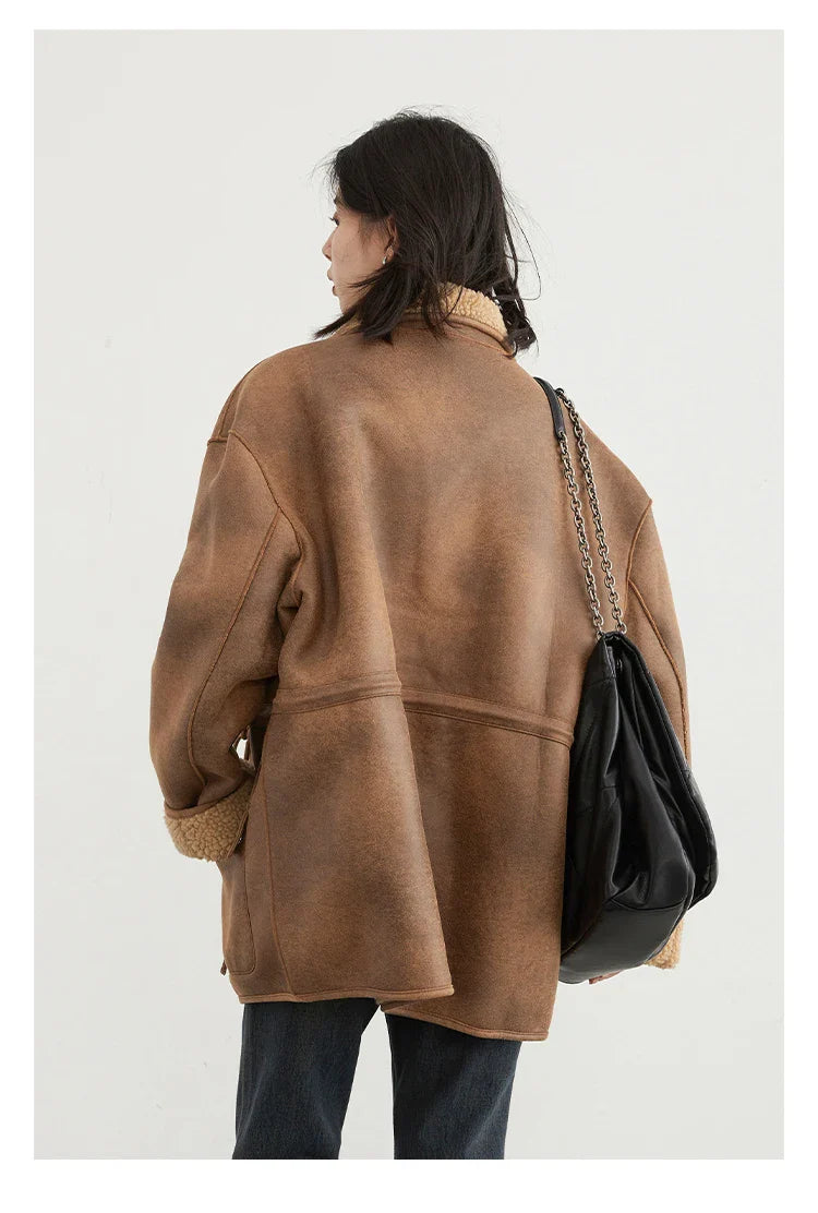 Oversize'owa kurtka zamszowa