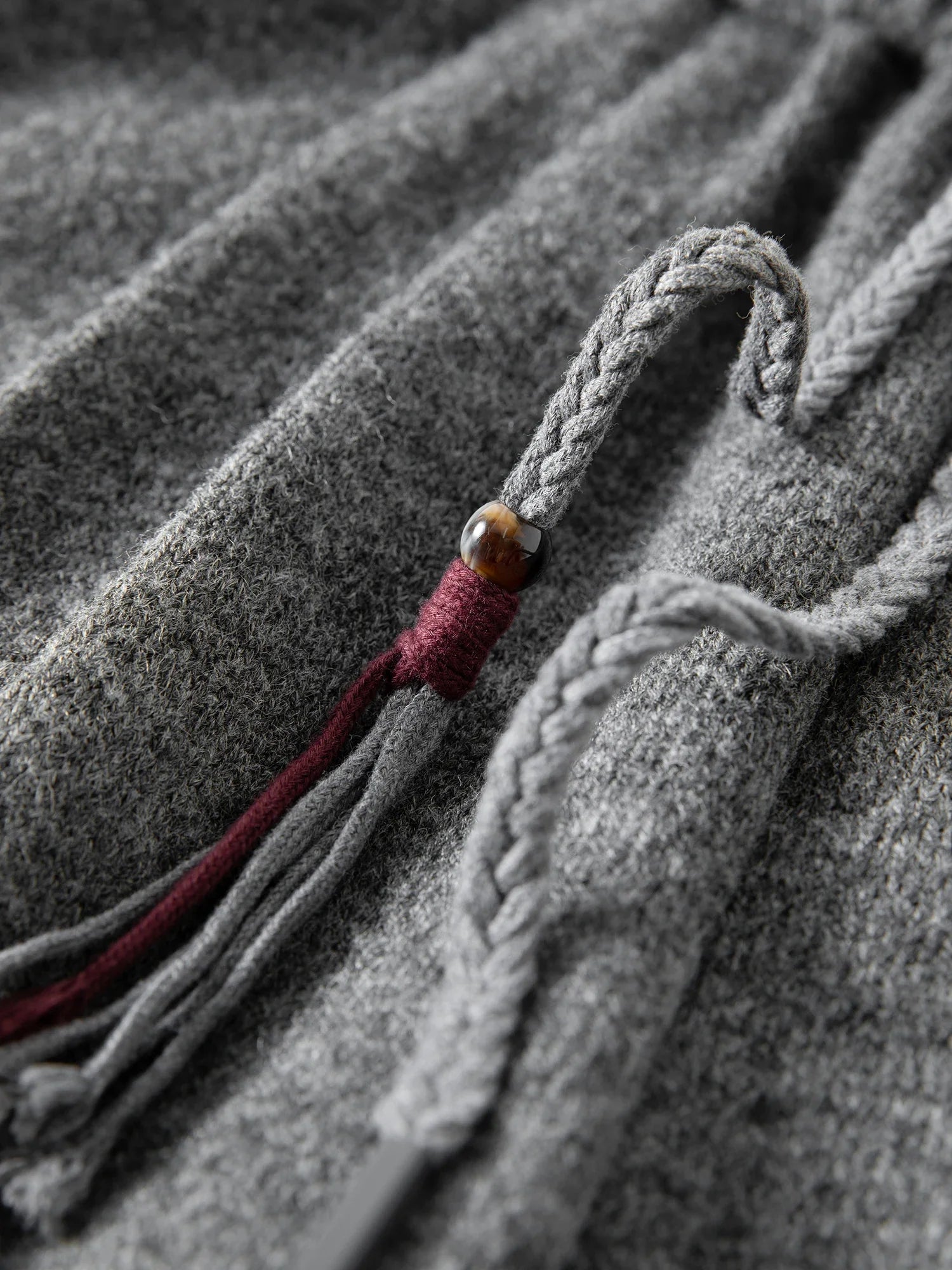 Luźne, swobodne, wełniane spodnie