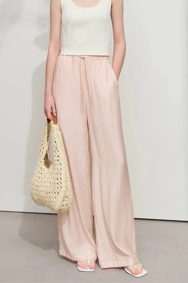 Minimalistyczny luźny komplet koszuli i spodni