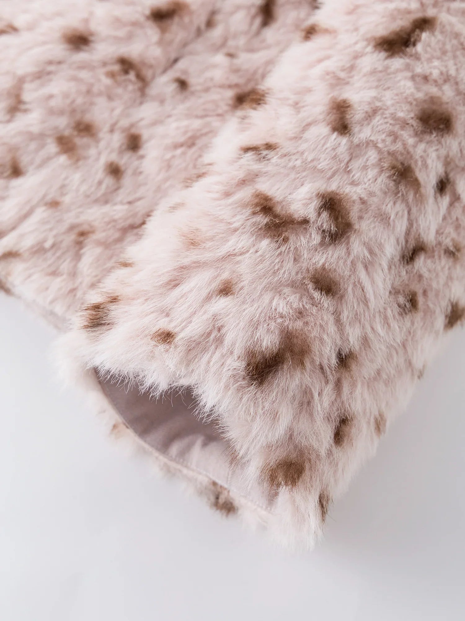 Kurtka futrzana w panterkę